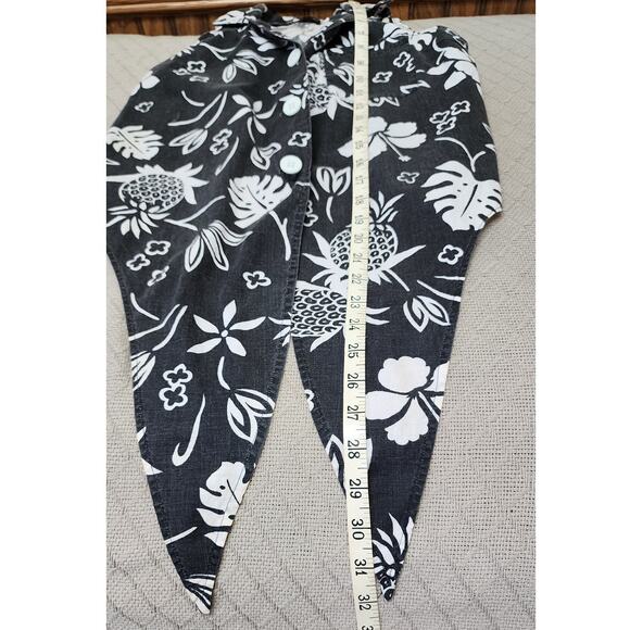 India Garment New York Floral Black and White Sleeveles Tie Crop Top W SZ Med - Picture 5 of 9